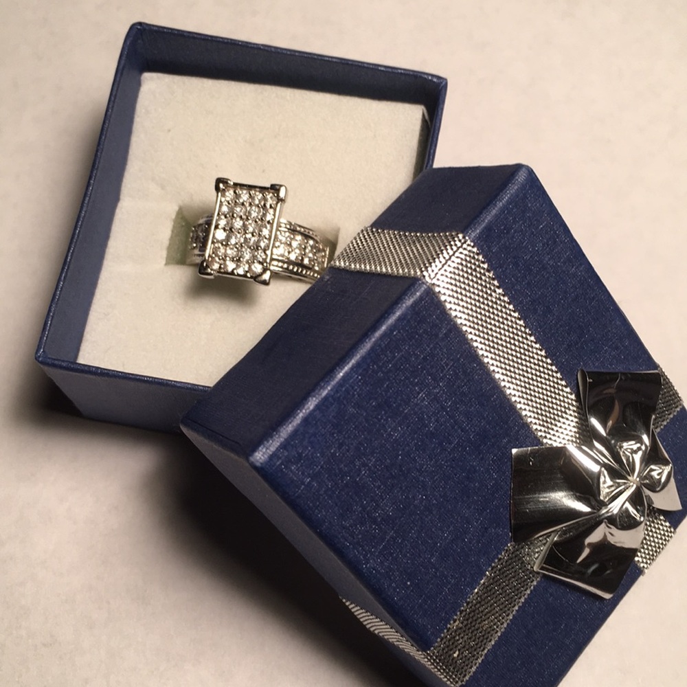 Women 925 Cluster Ring